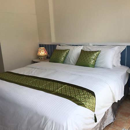Отель Chill Chill House Shimen Экстерьер фото