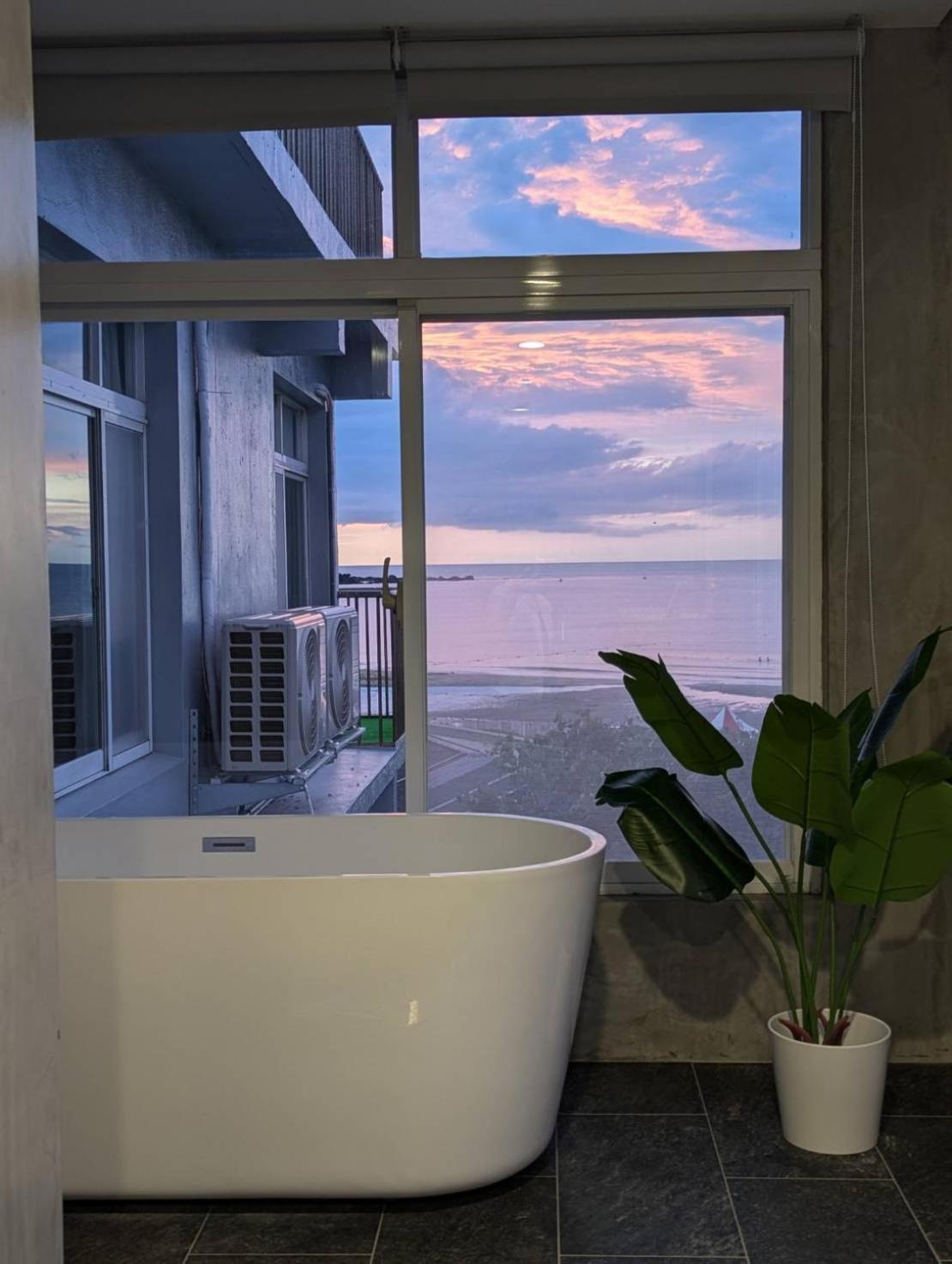 Отель Chill Chill House Shimen Номер фото
