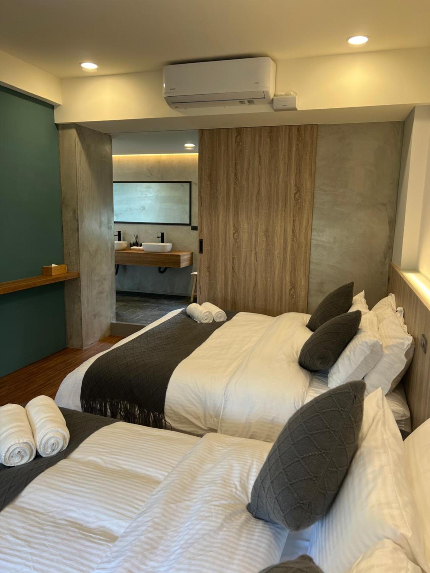 Отель Chill Chill House Shimen Номер фото